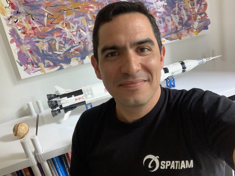 Hello there! I am Alberto, member of team Spatiam. Engineer and Space Enthusiast. Interested in Space Networking and the commercialization of space. Live in Allen, TX and within team Spatiam I am responsible for solution requirements, coordination and architecture, and to ensure we have fun during these two days. This is my second SpaceApps challenge!